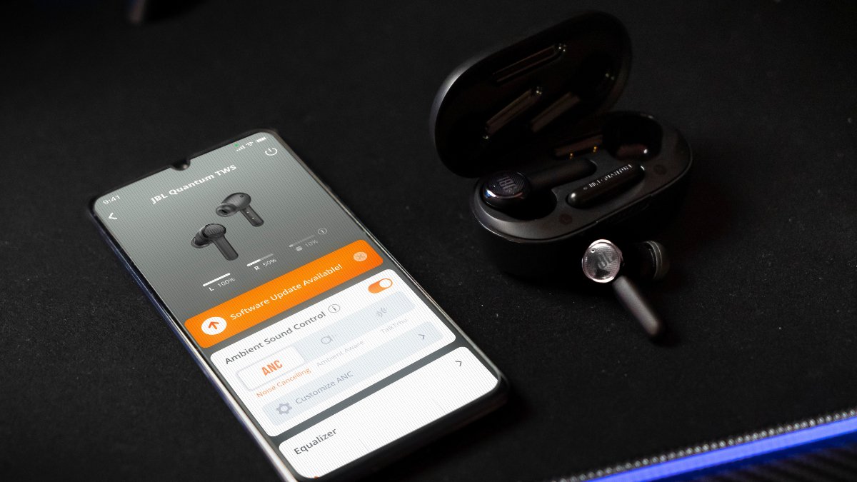 スマートフォンアプリ"JBL Headphones"