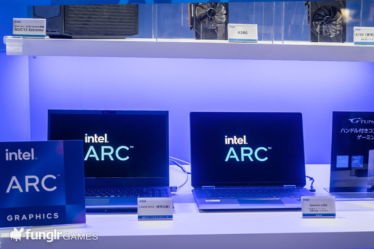 "Intel Arc"